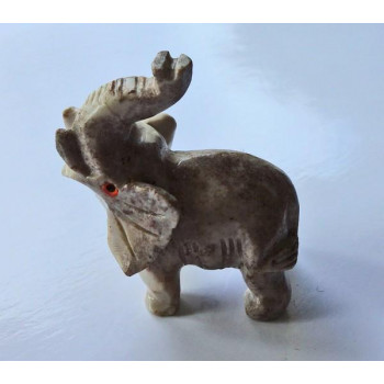 *Elefant aus Speckstein...