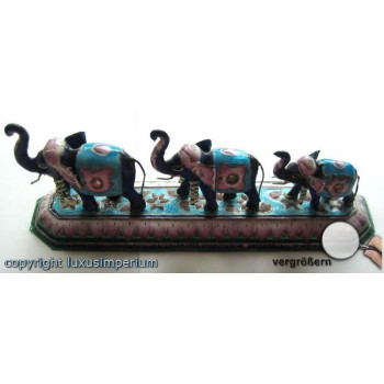 Drei indische*Elefanten auf...