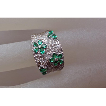 Ring mit 16 Smaragd Tropfen...