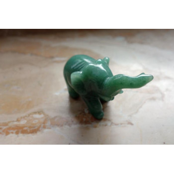 Elefant aus Jade Edelstein...